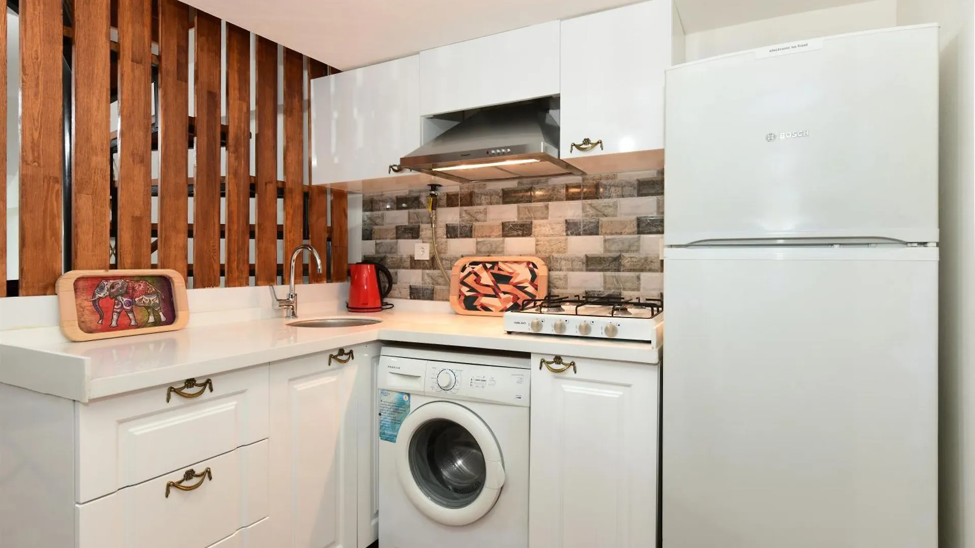 Historical Wood Dublex Apt At Taksim&Galata Istanbul