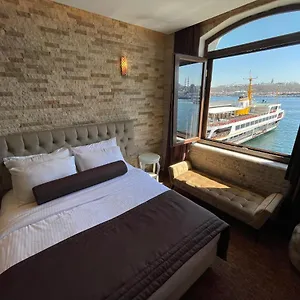 Hotel Kavi Seaside, Istanboel